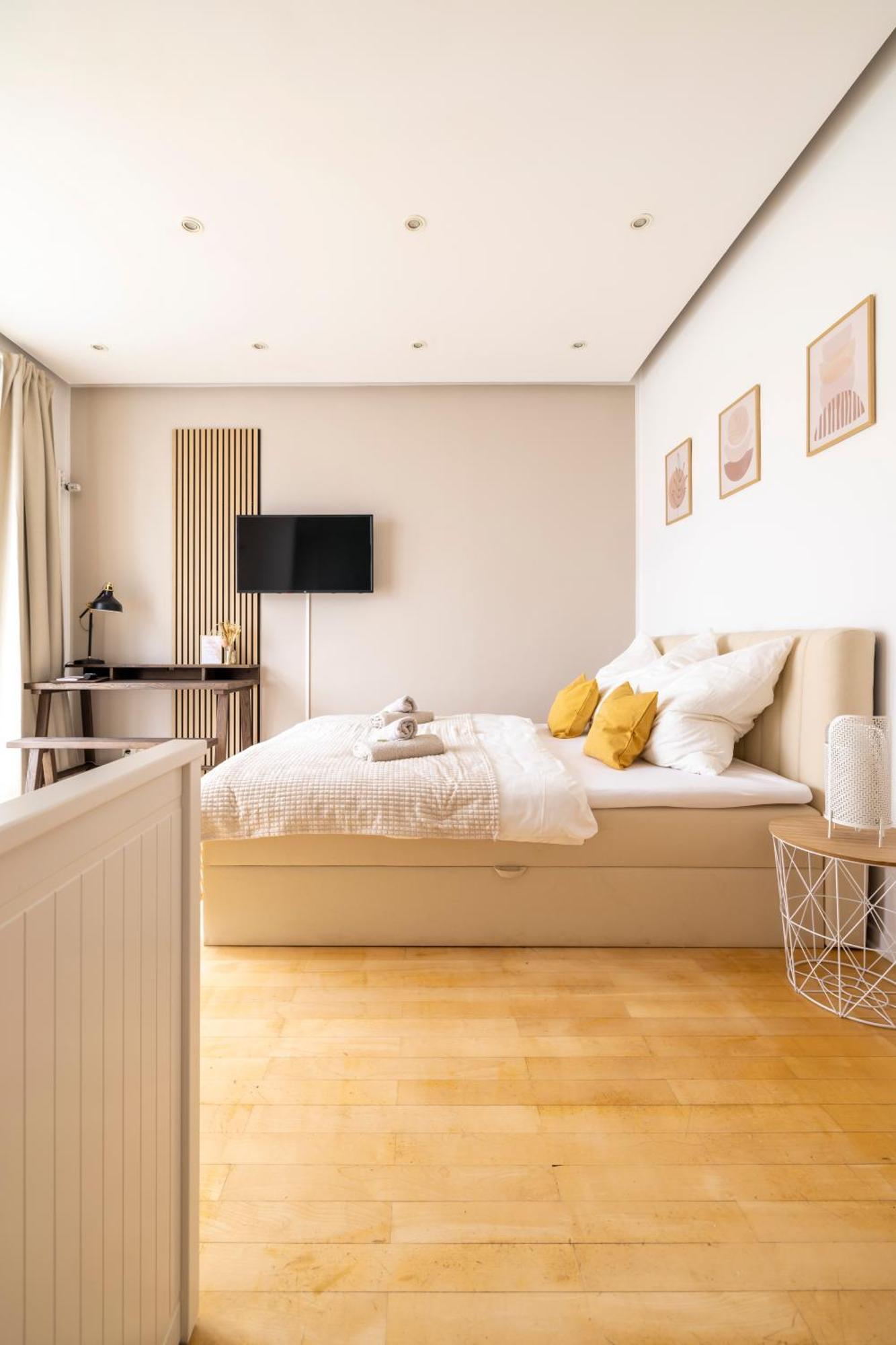 Maisonette Rustic Altstadt Zentral-Wlan-Parkplatz Erfurt Bagian luar foto