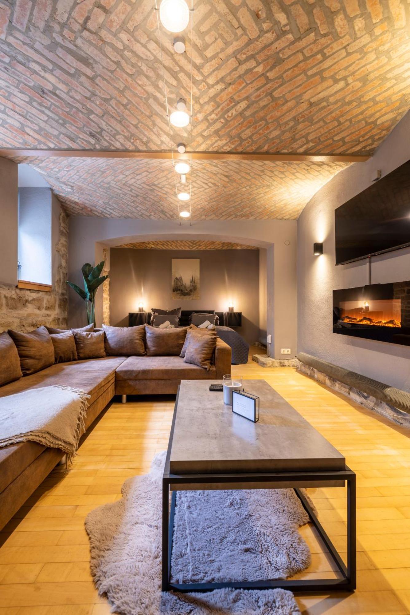 Maisonette Rustic Altstadt Zentral-Wlan-Parkplatz Erfurt Bagian luar foto